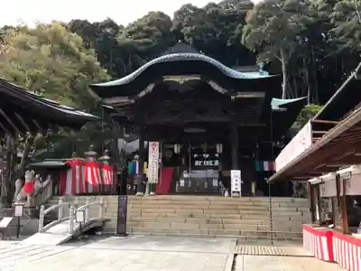 由加山 由加神社本宮の本殿・本堂