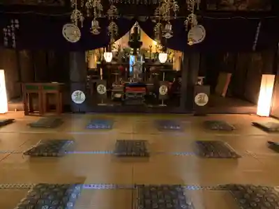 横浜 西方寺の本殿・本堂