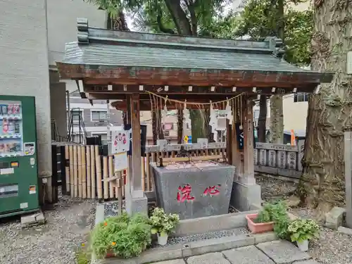 高円寺氷川神社の手水