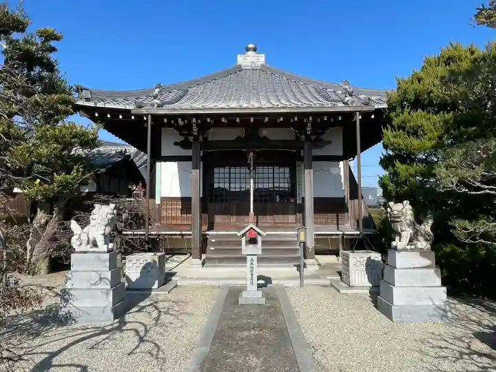 浄泉寺の{uncategorized: "未分類", other: "その他", undefined: "問題あり", building: "その他建物", grave: "お墓", sacred_gate: "鳥居", guardian: "狛犬", statue: "像", buddha: "仏像", history: "歴史", nature: "自然", garden: "庭園", animal: "動物", pagoda: "塔", temizu: "手水舎", mountain_gate: "山門・神門", sanctuary: "本殿・本堂", subordinate: "末社・摂社", art: "芸術", scenery: "景色", jizo: "地蔵", ema: "絵馬", goshuin: "御朱印", omikuji: "おみくじ", items: "授与品その他", amulet: "お守り", goshuincho: "御朱印帳", eats: "食事", festival: "お祭り", votive_dance: "神楽", shichigosan: "七五三参", wedding: "結婚式", experience: "体験その他", initially: "初詣", around: "周辺", anti_infection: "感染症対策"}