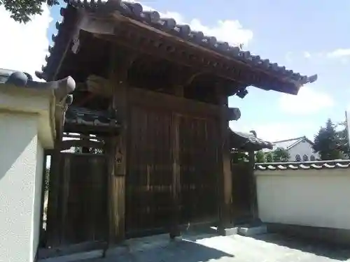 天祥寺の山門