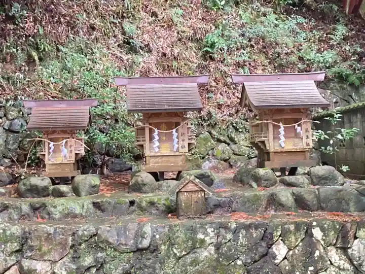 葛掛五社神社の末社・摂社