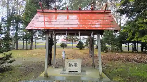 川西神社の手水