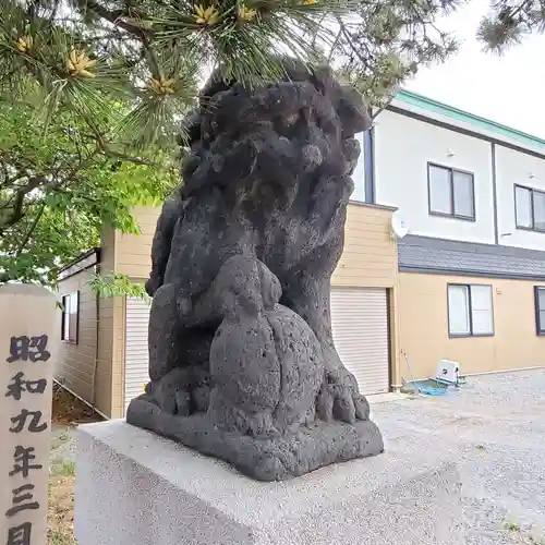 大森稲荷神社の狛犬