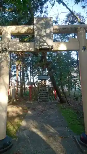 伊冨利部神社の鳥居