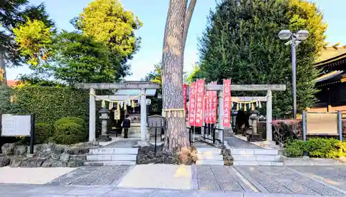 中野沼袋氷川神社の末社・摂社