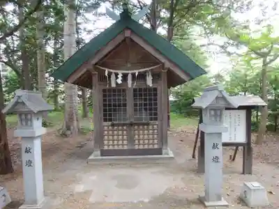 信濃神社の末社・摂社