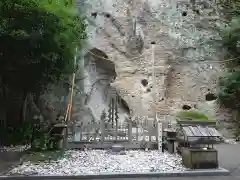 花窟神社の建物その他