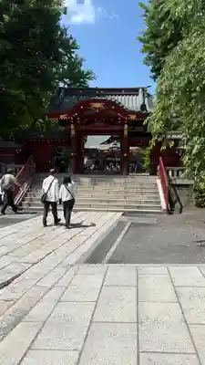 秩父神社の山門・神門