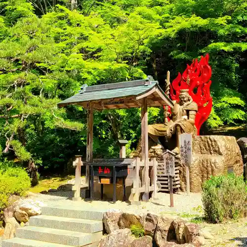 尊永寺(静岡県)