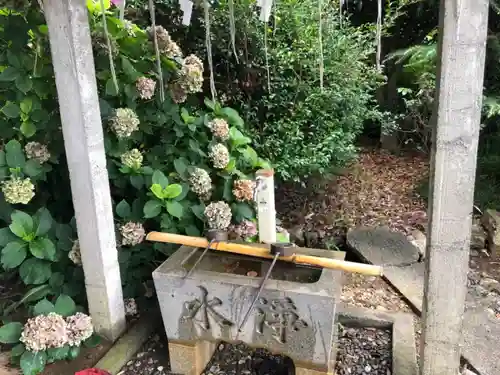 初生衣神社の手水