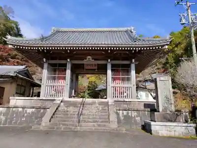 新大佛寺の山門・神門