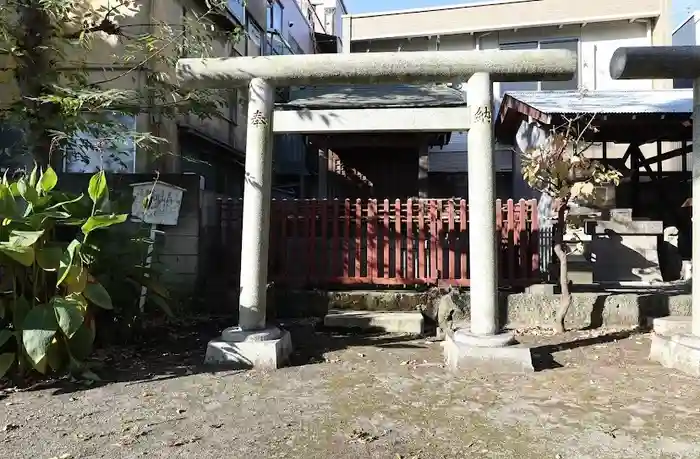 白髭神社の鳥居