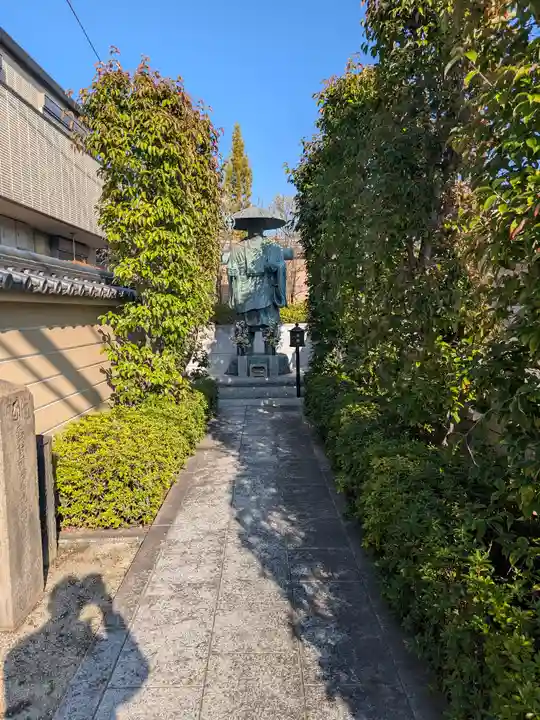 與楽寺(東京都)