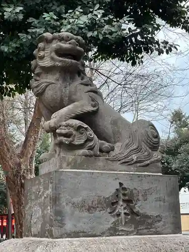 花園神社の狛犬