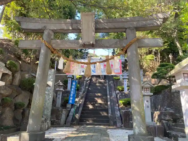 師岡熊野神社の鳥居