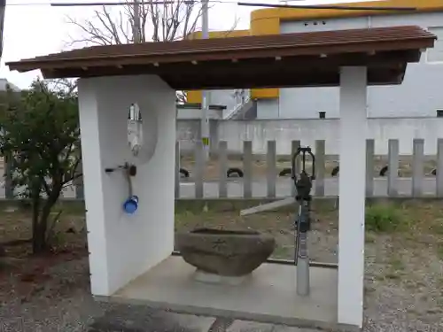雨降神社の手水舎