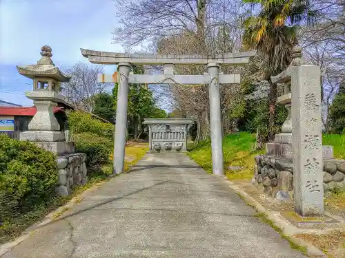 藤ヶ瀬神社の鳥居