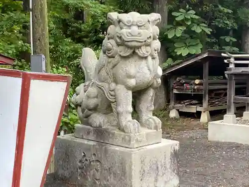 若宮八幡宮の狛犬