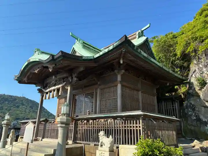 和布刈神社の{uncategorized: "未分類", other: "その他", undefined: "問題あり", building: "その他建物", grave: "お墓", sacred_gate: "鳥居", guardian: "狛犬", statue: "像", buddha: "仏像", history: "歴史", nature: "自然", garden: "庭園", animal: "動物", pagoda: "塔", temizu: "手水舎", mountain_gate: "山門・神門", sanctuary: "本殿・本堂", subordinate: "末社・摂社", art: "芸術", scenery: "景色", jizo: "地蔵", ema: "絵馬", goshuin: "御朱印", omikuji: "おみくじ", items: "授与品その他", amulet: "お守り", goshuincho: "御朱印帳", eats: "食事", festival: "お祭り", votive_dance: "神楽", shichigosan: "七五三参", wedding: "結婚式", experience: "体験その他", initially: "初詣", around: "周辺", anti_infection: "感染症対策"}