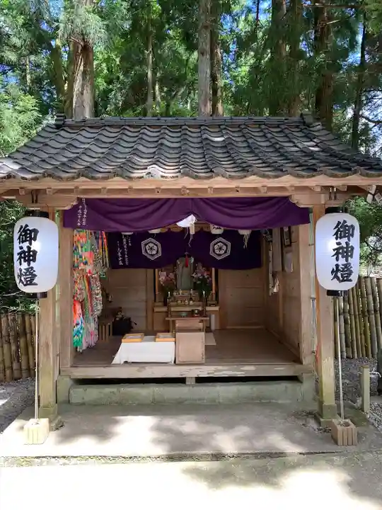 河濯尊大権現堂(石川県)