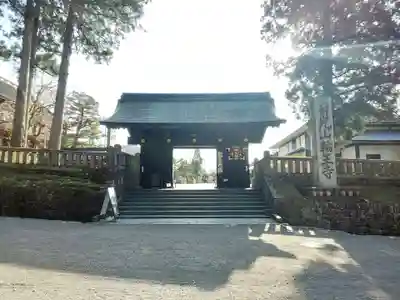 輪王寺の山門・神門