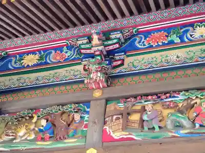 宝登山神社の芸術