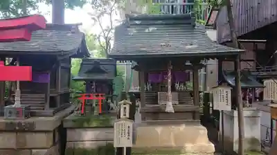 北澤八幡神社の末社・摂社