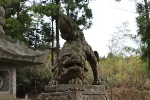 八幡宮の狛犬