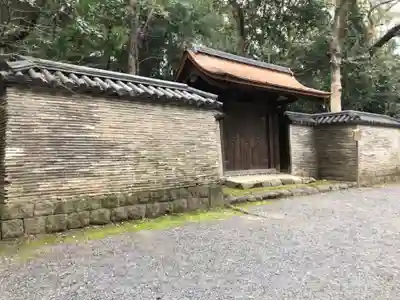 熱田神宮の山門・神門