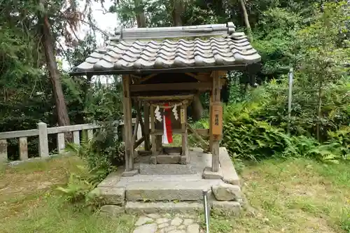 村山神社の末社・摂社