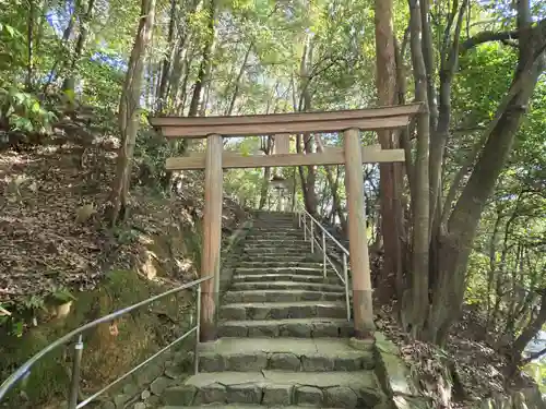活日神社(大神神社摂社)(奈良県)