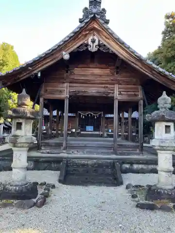 虫鹿神社(前原)の本殿・本堂