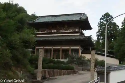 大窪寺の山門・神門