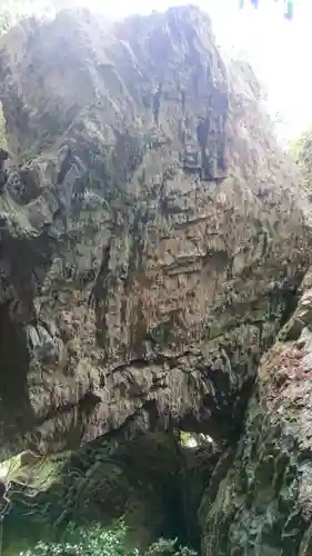 白山神社の本殿