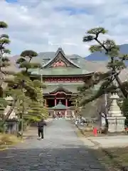 甲斐善光寺の本殿