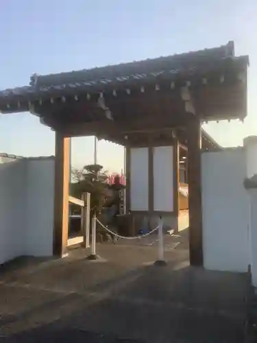 林昌院の山門・神門