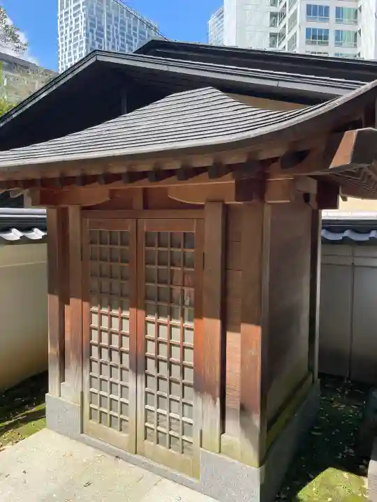 東福寺の{uncategorized: "未分類", other: "その他", undefined: "問題あり", building: "その他建物", grave: "お墓", sacred_gate: "鳥居", guardian: "狛犬", statue: "像", buddha: "仏像", history: "歴史", nature: "自然", garden: "庭園", animal: "動物", pagoda: "塔", temizu: "手水舎", mountain_gate: "山門・神門", sanctuary: "本殿・本堂", subordinate: "末社・摂社", art: "芸術", scenery: "景色", jizo: "地蔵", ema: "絵馬", goshuin: "御朱印", omikuji: "おみくじ", items: "授与品その他", amulet: "お守り", goshuincho: "御朱印帳", eats: "食事", festival: "お祭り", votive_dance: "神楽", shichigosan: "七五三参", wedding: "結婚式", experience: "体験その他", initially: "初詣", around: "周辺", anti_infection: "感染症対策"}