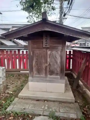 六塚稲荷神社(埼玉県)