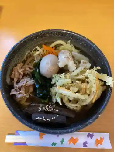 新屋山神社の食事