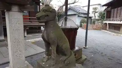 嶺御嶽神社の狛犬
