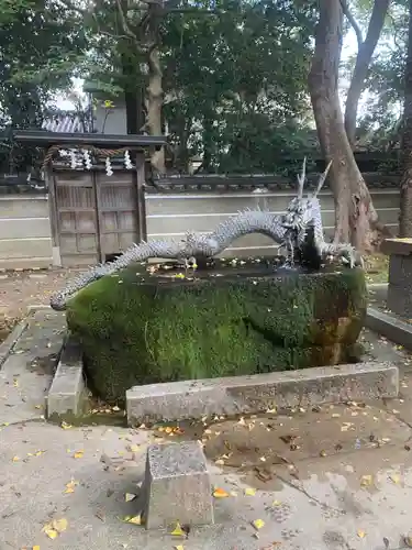 六甲八幡神社の手水舎