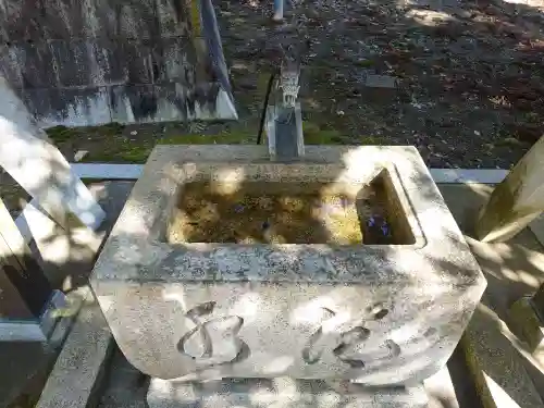 直孝神社の{uncategorized: "未分類", other: "その他", undefined: "問題あり", building: "その他建物", grave: "お墓", sacred_gate: "鳥居", guardian: "狛犬", statue: "像", buddha: "仏像", history: "歴史", nature: "自然", garden: "庭園", animal: "動物", pagoda: "塔", temizu: "手水舎", mountain_gate: "山門・神門", sanctuary: "本殿・本堂", subordinate: "末社・摂社", art: "芸術", scenery: "景色", jizo: "地蔵", ema: "絵馬", goshuin: "御朱印", omikuji: "おみくじ", items: "授与品その他", amulet: "お守り", goshuincho: "御朱印帳", eats: "食事", festival: "お祭り", votive_dance: "神楽", shichigosan: "七五三参", wedding: "結婚式", experience: "体験その他", initially: "初詣", around: "周辺", anti_infection: "感染症対策"}