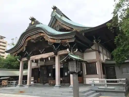 亀山八幡宮の本殿・本堂