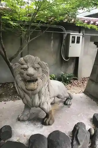 坐摩神社の狛犬