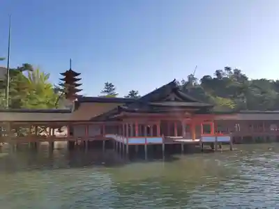 厳島神社(広島県)