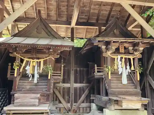 春日神社の末社