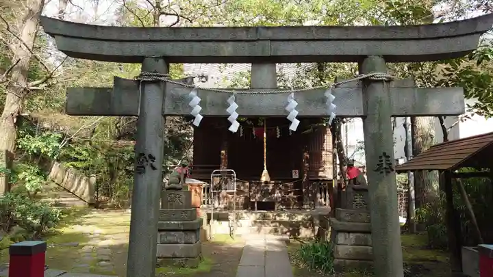 赤坂氷川神社の鳥居