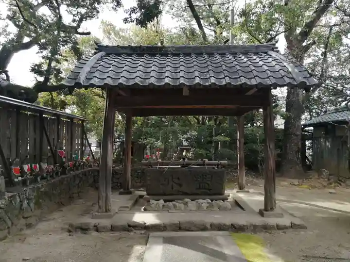 九品院の手水舎