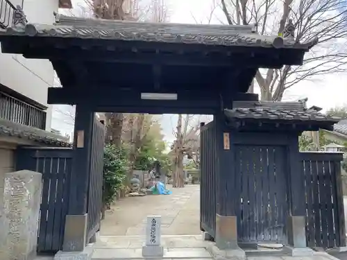 大蓮寺の山門